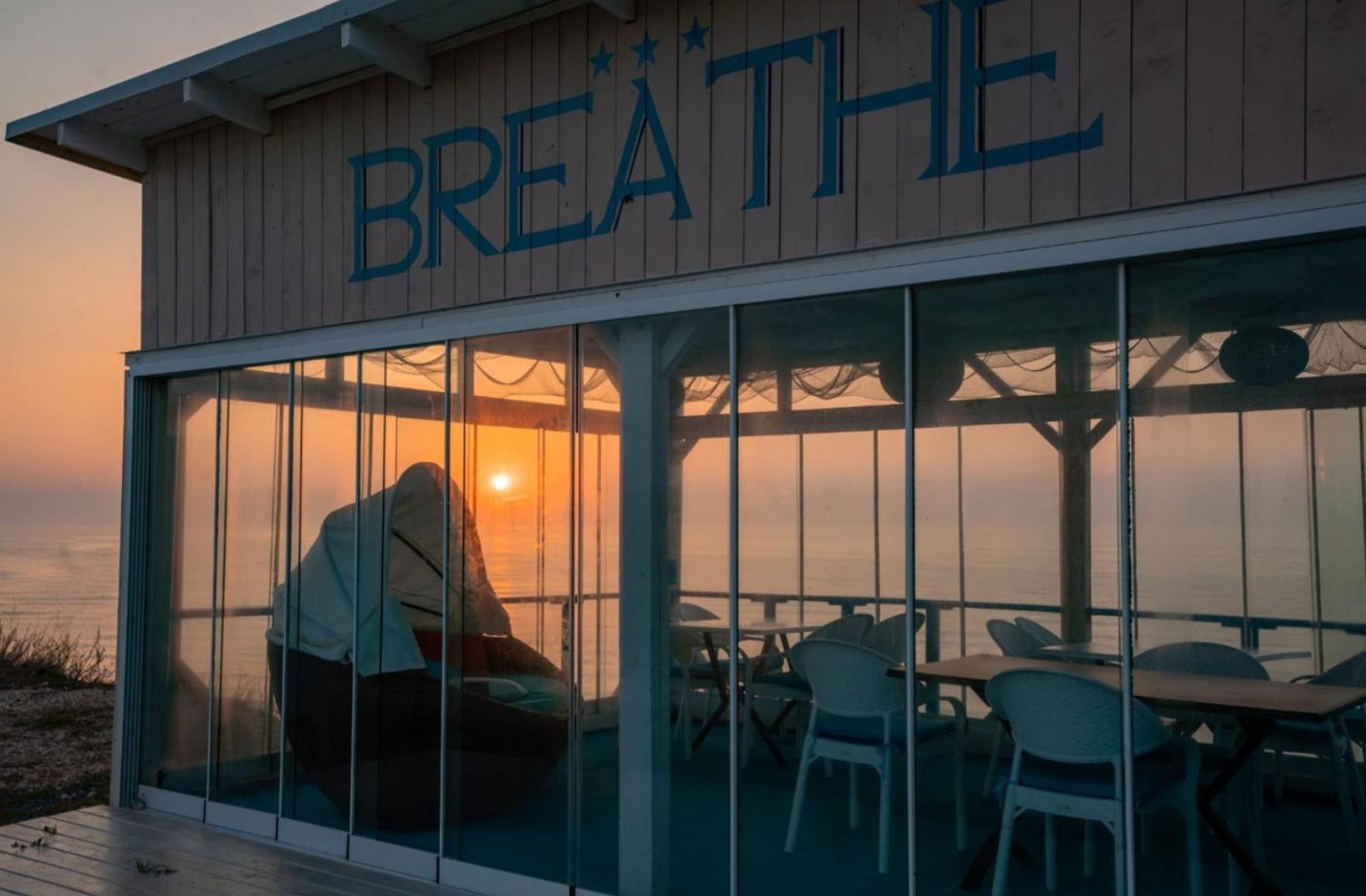 Hotel Breathe Vama Veche Exterior foto